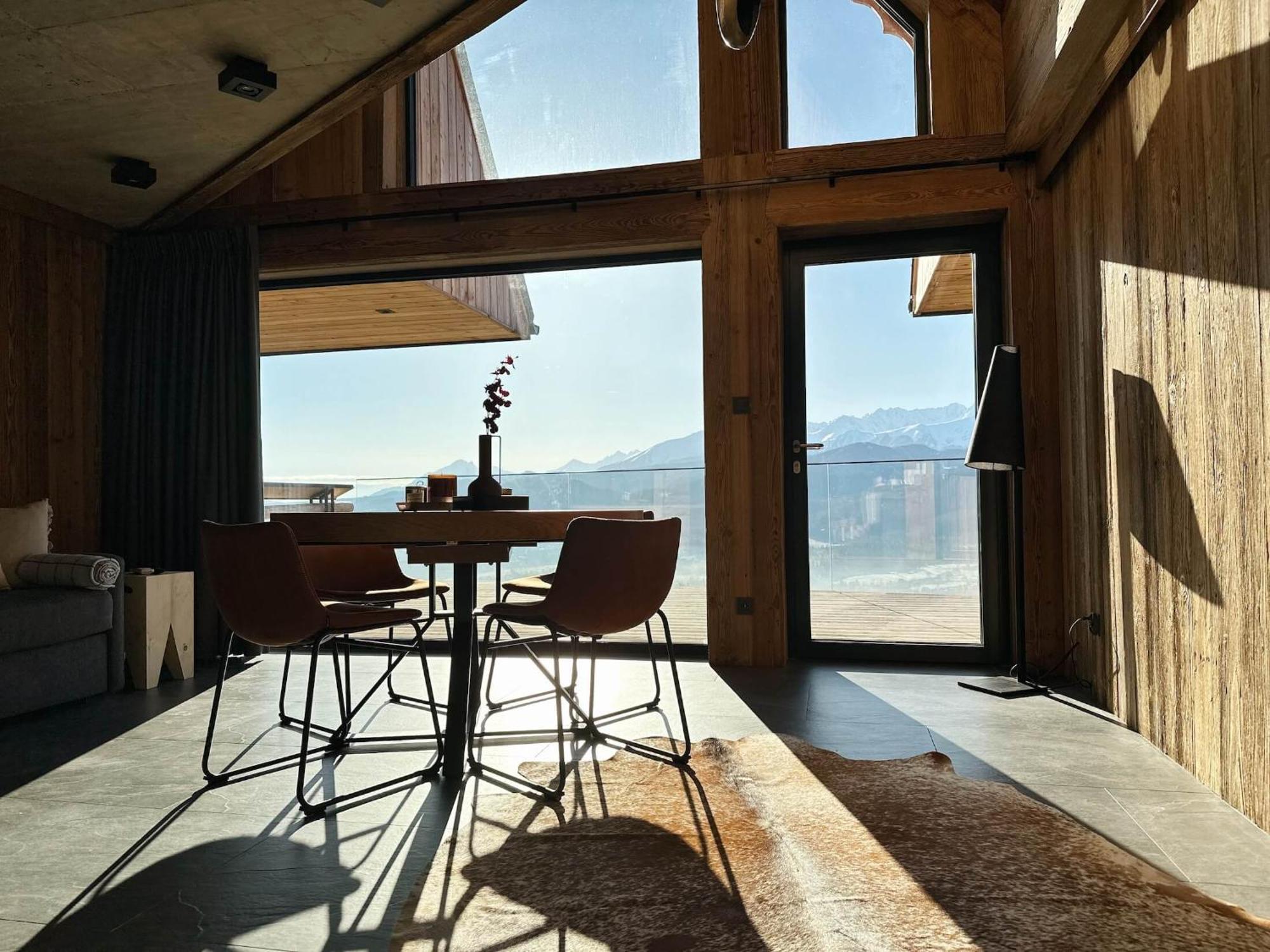 1000m N.p.m. Apartment *
